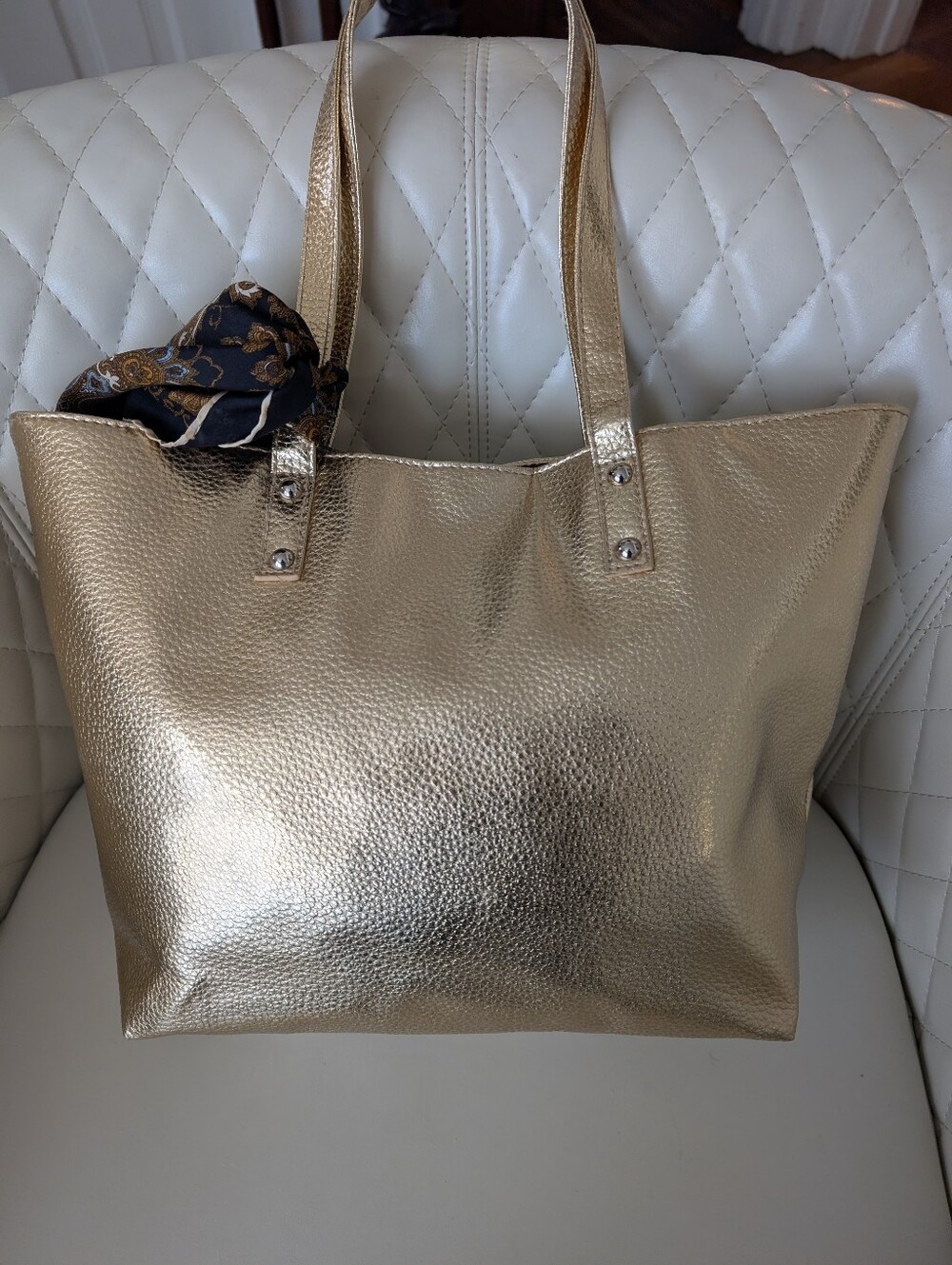I. Chi Gold Tote - Picture 2 of 7